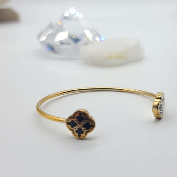 Kate Spade Open Cuff with Navy Enamel Filigree Detail on Ends! Rare & Retired - Picture 9 of 12